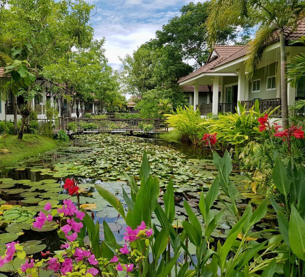 Le Charme Sukhothai Historical Park Εξωτερικό φωτογραφία