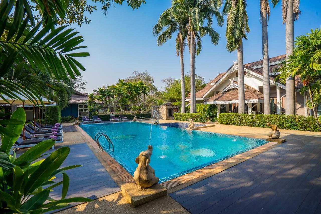 Le Charme Sukhothai Historical Park Εξωτερικό φωτογραφία